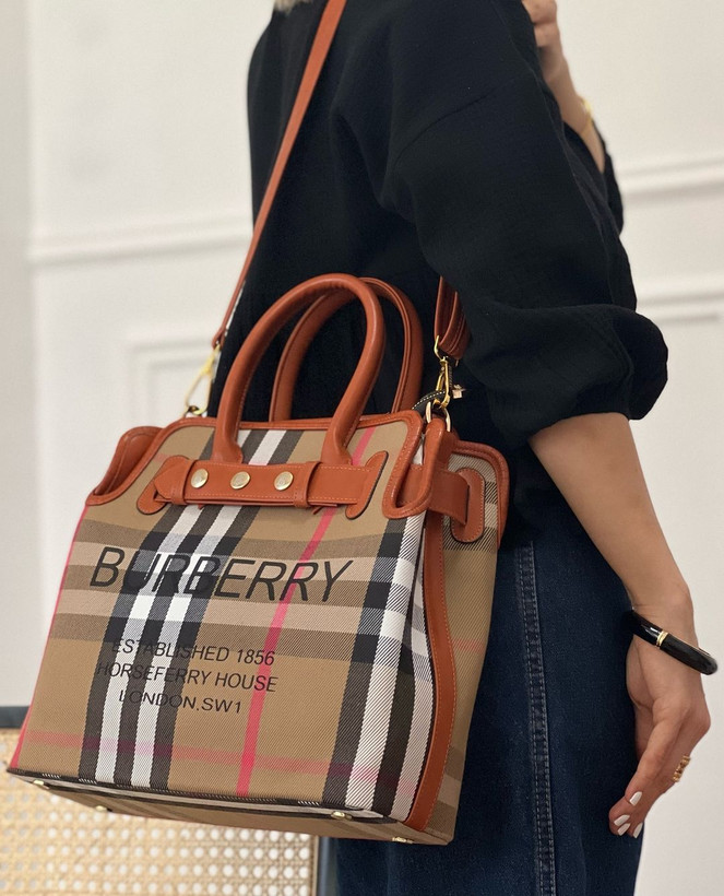 کیف دستی زنانه وارداتی BURBERRY