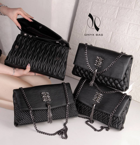 کیف مجلسی زنانه چرم شیک نگین دار مشکی برند اونیکس onyx لاکچری خاص